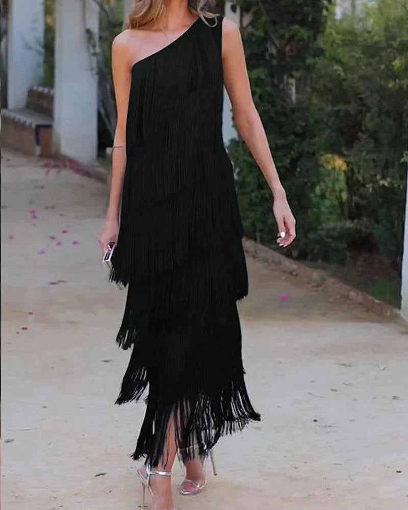 Lauren | Elegant and Refined Dress with Fringes