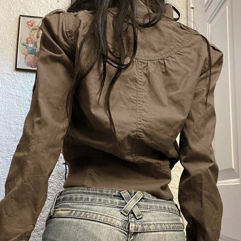 Women’s Cropped Zip-Up Jacket with Fitted Waist and Sporty Minimalist Design