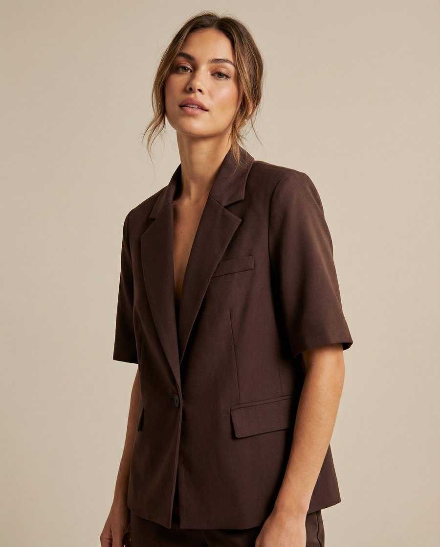 Chic Blazer – Stylish Short Sleeve Office Essential