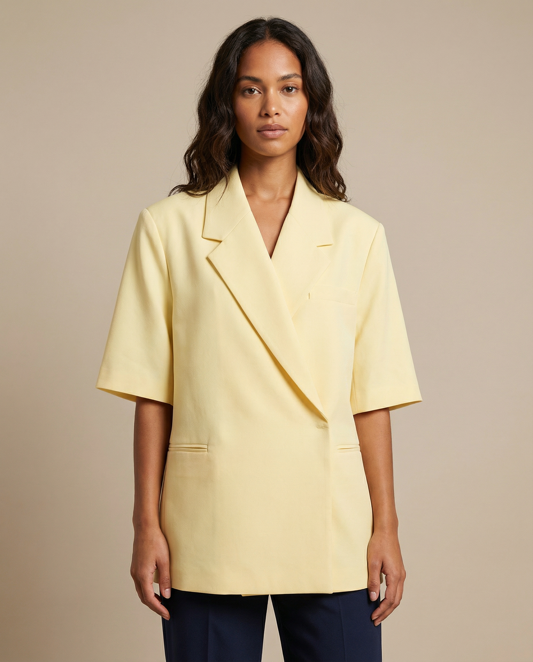Oversize Blazer – Elegant Short Sleeve Summer Outerwear