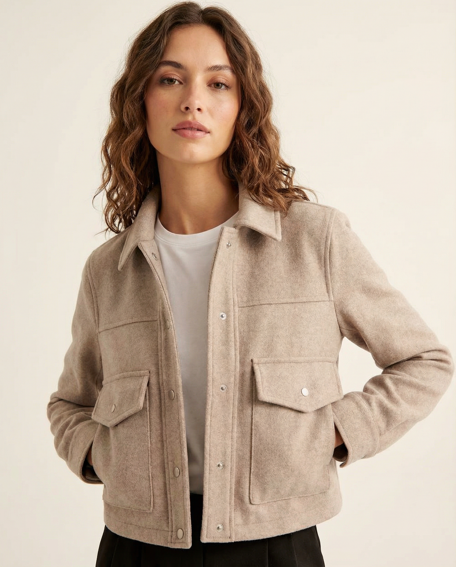 Women’s Cropped Wool-Blend Jacket with Button Front and Structured Utility Design