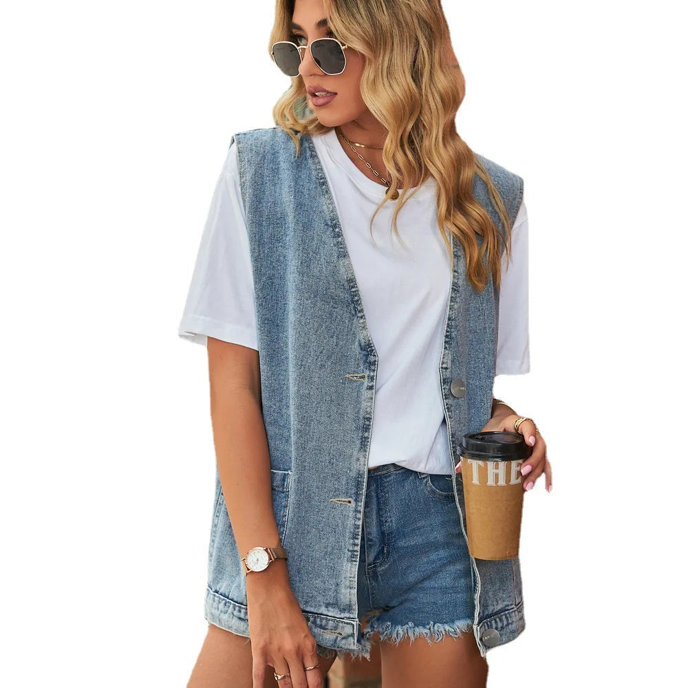 Women’s Minimalist Denim Vest with Sleeveless Design and Relaxed Fit