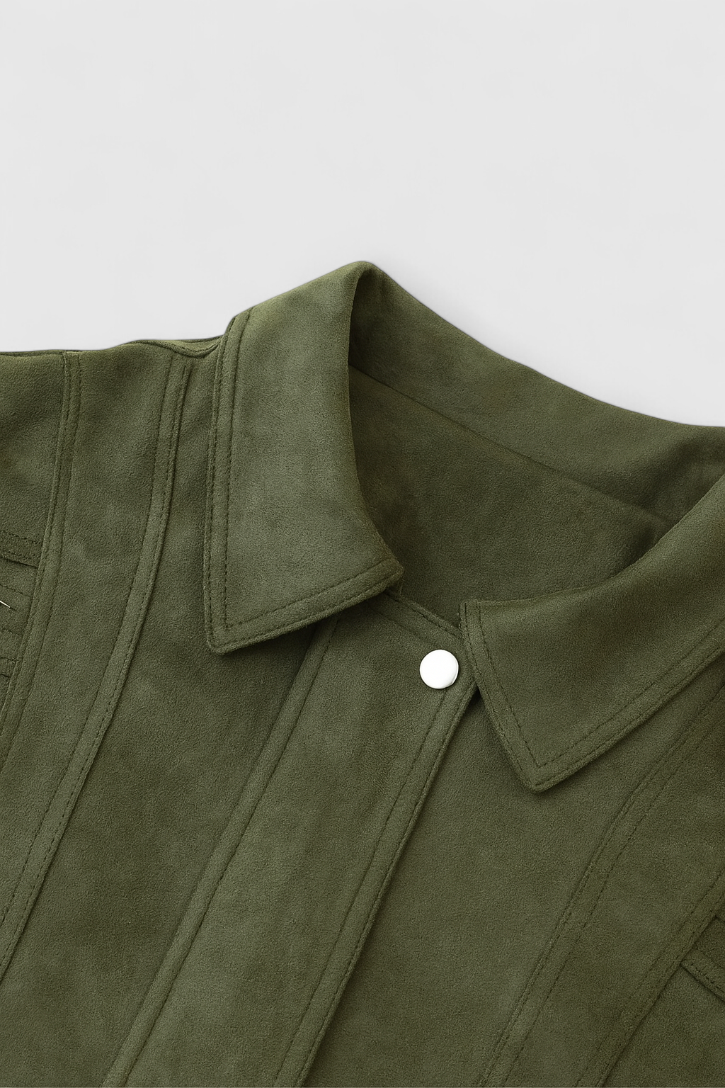 Elegant Green Bomber Jacket with Timeless Style