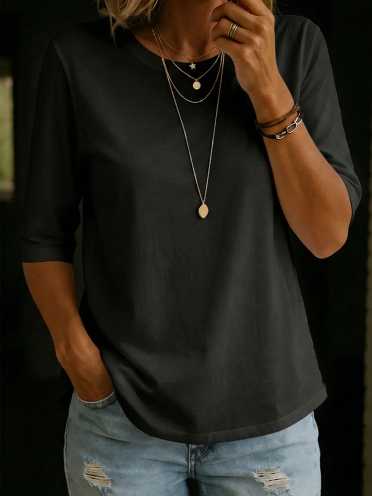 Calvera | Essential Comfort Tee