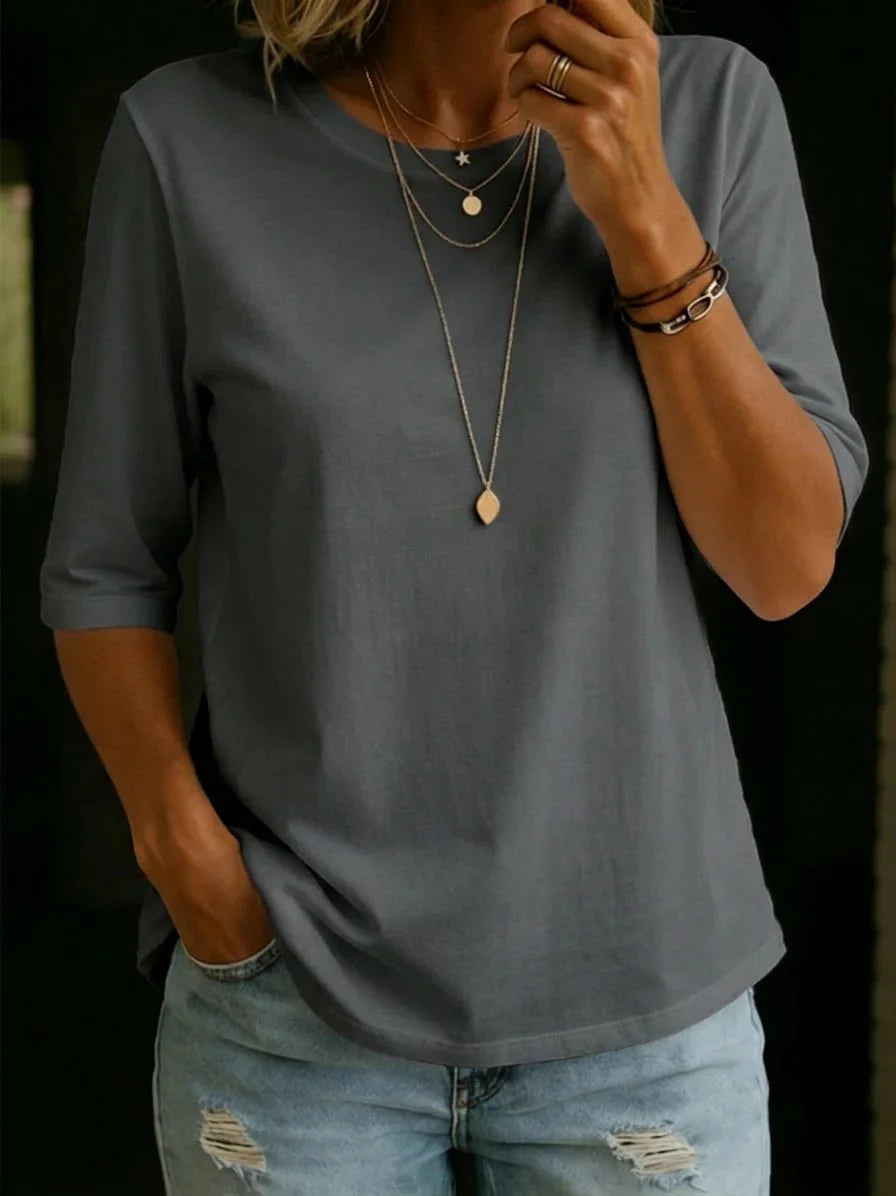 Calvera | Essential Comfort Tee
