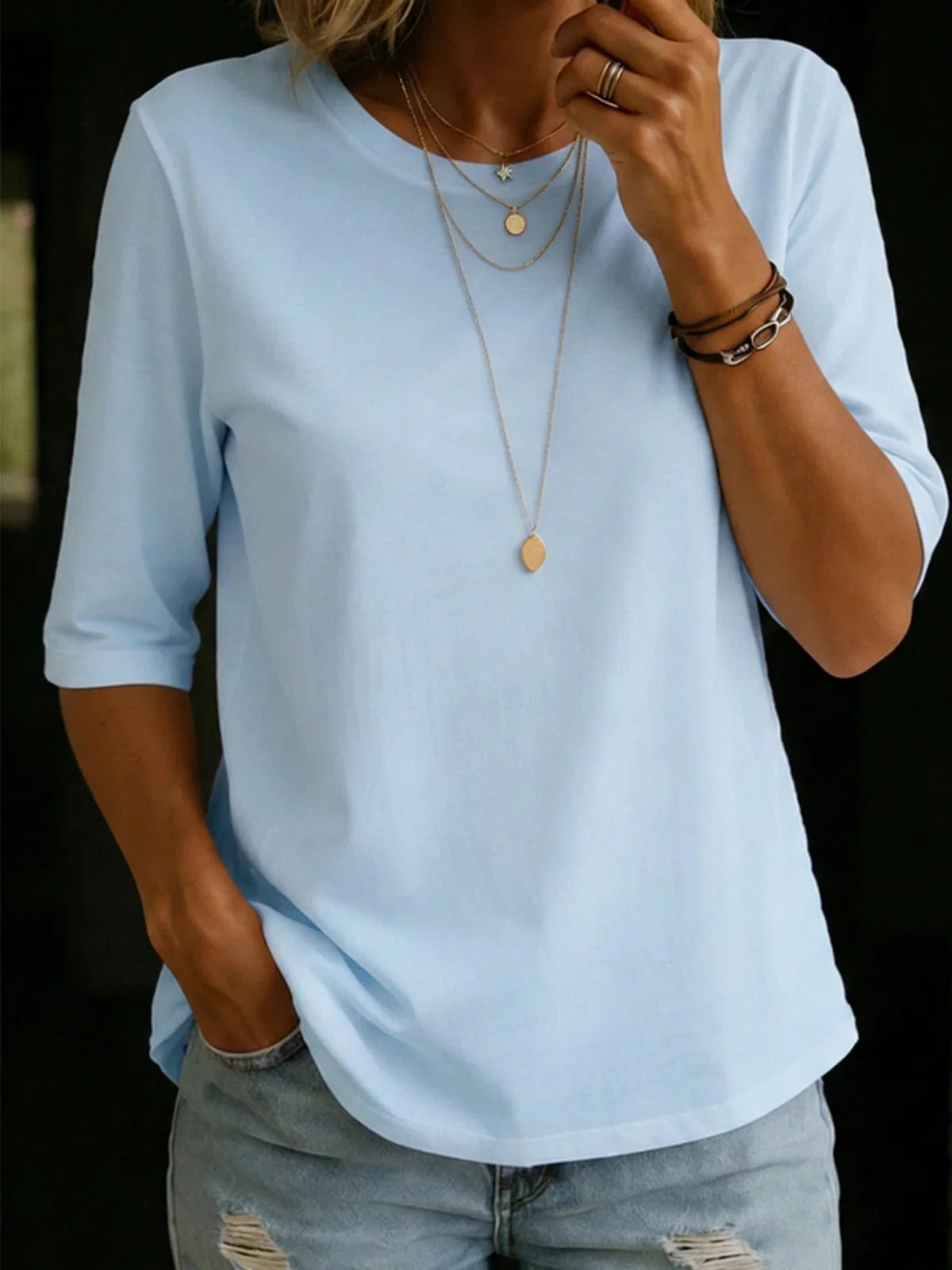 Calvera | Essential Comfort Tee